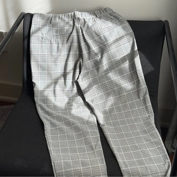 ZARA Plaid High-Waisted Trousers | Size M - Picture 4 of 9
